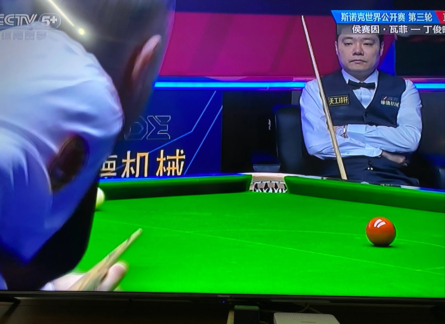 开元棋牌-库里技术犯规送分，丁俊晖主帅怒摔战术板！
